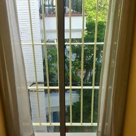 Apartamento Balcón De Europa 2a *